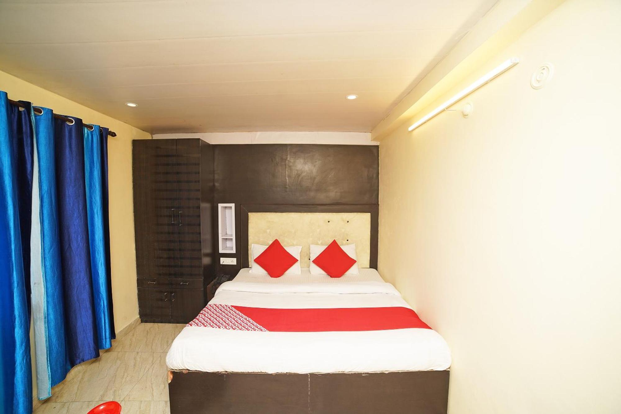 โอโย 8594 โกลเด้น เนสต์ Hotel ไนนิตาล ภายนอก รูปภาพ