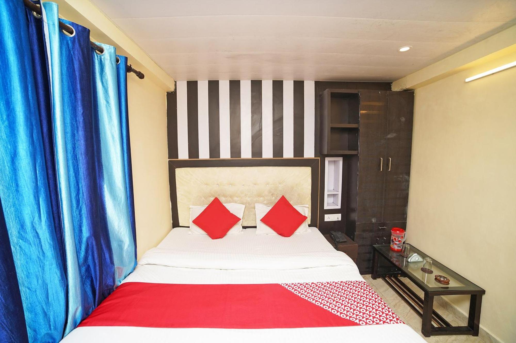 โอโย 8594 โกลเด้น เนสต์ Hotel ไนนิตาล ภายนอก รูปภาพ
